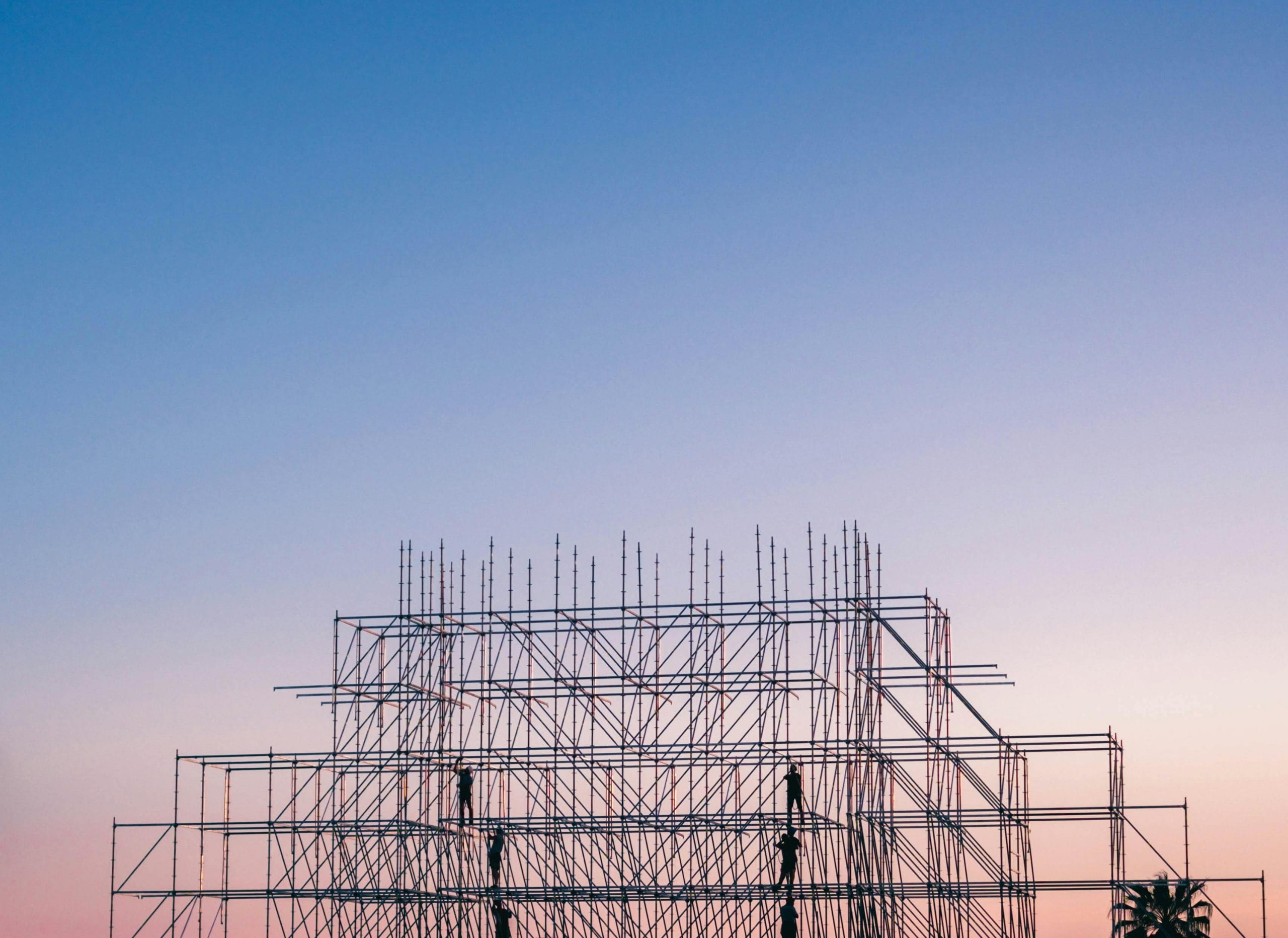 Vorfertigungs- und Fabrikationsunternehmen: Vereinfachung von Bau und Beyon